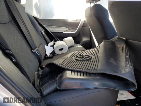 2024 Toyota RAV4 XLE with VIN 2T3P1RFV9RC473070, listed as a Copart auction lot 47891675 with 7,188 mi miles and Salvage Title. Bid and sale history available at DreamBid. Image 11.