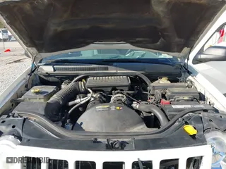2006 Jeep Grand Cherokee Laredo with VIN 1J4GS48K36C279970, listed as a IAAI auction lot 41655785 with 180,348 mi miles. Bid and sale history available at carsss.com. Image 10.