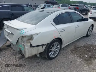 2014 Nissan Maxima S с VIN 1N4AA5APXEC442533, выставлен на аукционе IAAI как лот 42504714 с пробегом 152 775 миль миль и . История ставок и продаж доступна на DreamBid. Изображение 4.