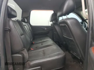 2013 GMC Sierra 2500HD SLT with VIN 1GT121E82DF212436, listed as a Copart auction lot 80863174 with 209,280 mi miles and Salvage title. Bid and sale history available at DreamBid. Image 10.