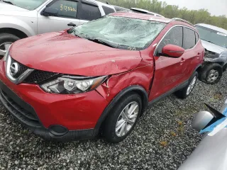 2017 Nissan Rogue SL z VIN JN1BJ1CPXHW035659, wystawiony jako Copart lot #50244045 z przebiegiem 111 260 mil mil oraz Nie do naprawy • Non repairable. Historia ofert i sprzedaży dostępna na DreamBid. Obrazek 1.