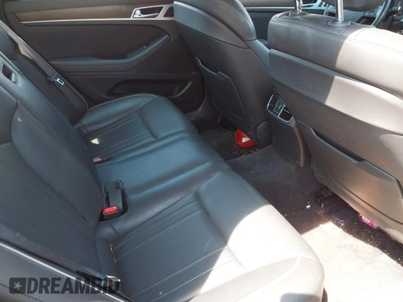 2016 Hyundai Genesis 3.8L z VIN KMHGN4JE9GU135591, wystawiony jako IAAI lot #42100533 z przebiegiem 58 011 mil mil oraz . Historia ofert i sprzedaży dostępna na DreamBid. Obrazek 8.