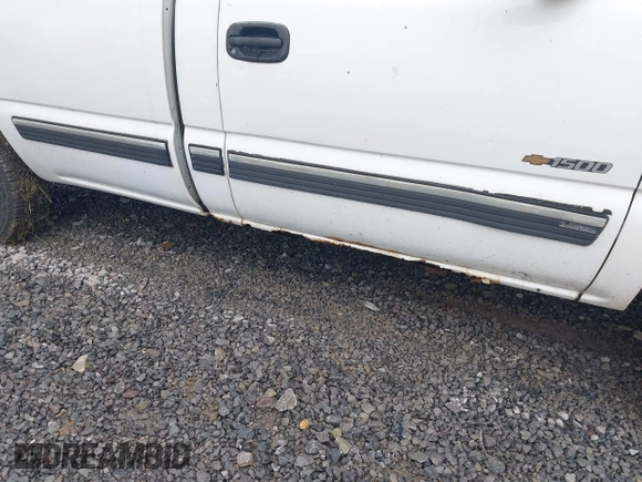2002 Chevrolet Silverado 1500 LS with VIN 1GCEK14V52Z236850, listed as a IAAI auction lot 42245642 with 312,375 mi miles and . Bid and sale history available at DreamBid. Image 12.