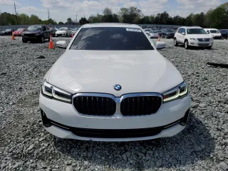 2022 BMW 5 Series 540i xDrive with VIN WBA73BJ06NWX59060, listed as a Copart auction lot 52142645 with 33,678 mi miles and Salvage title. Bid and sale history available at DreamBid. Image 5.