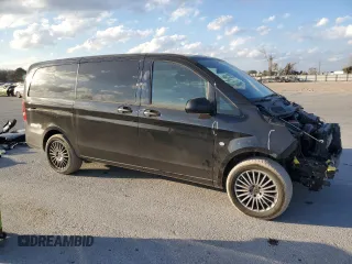 2023 Mercedes-Benz Metris with VIN W1WV0FEY8P4290244, listed as a Copart auction lot 44124005 with 9,072 mi miles and Salvage Title. Bid and sale history available at DreamBid. Image 4.