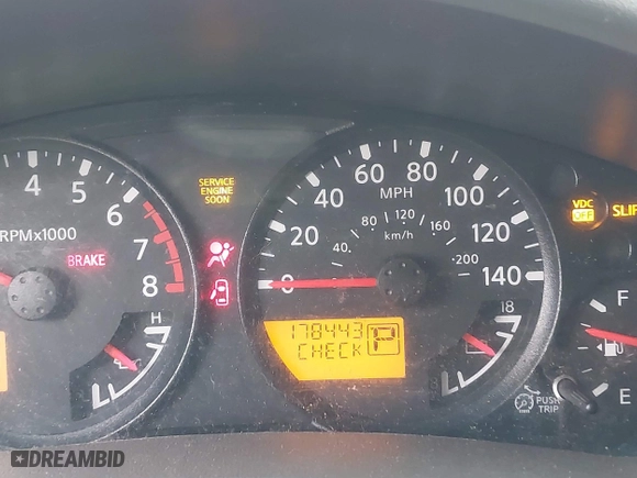 2011 Nissan Xterra Pro-4X with VIN 5N1AN0NW1BC516142, listed as a IAAI auction lot 41658077 with 178,443 mi miles. Bid and sale history available at carsss.com. Image 16.