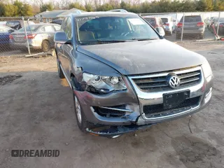 2008 Volkswagen Touareg V6 with VIN WVGLE77L38D054903, listed as a IAAI auction lot 41797169 with Not Provided miles and . Bid and sale history available at DreamBid. Image 1.