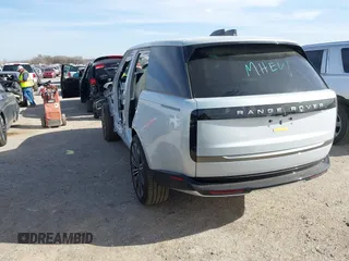 2025 Land Rover Range Rover SE with VIN SALKP9E92SA276184, listed as a IAAI auction lot 41824604 with 1,601 mi miles. Bid and sale history available at carsss.com. Image 3.