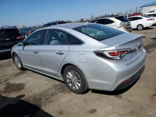 2016 Hyundai Sonata Hybrid SE with VIN KMHE24L1XGA025242, listed as a Copart auction lot 47191383 with 57,688 mi miles. Bid and sale history available at carsss.com. Image 2.