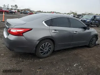 2017 Nissan Altima 2.5 SR with VIN 1N4AL3AP0HC213779, listed as a Copart auction lot 53044205 with 136,078 mi miles and Salvage Title. Bid and sale history available at carsss.com. Image 3.
