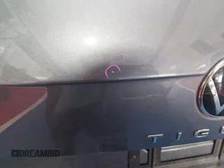 2024 Volkswagen Tiguan SE с VIN 3VV3B7AX1RM086796, выставлен на аукционе IAAI как лот 42796137 с пробегом 26 696 миль миль и . История ставок и продаж доступна на DreamBid. Изображение 16.
