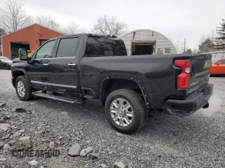 2024 Chevrolet Silverado 3500HD High Country with VIN 2GC4YVEY1R1159956, listed as a Copart auction lot 86298864 with 4,113 mi miles and Non Repairable. Bid and sale history available at carsss.com. Image 2.