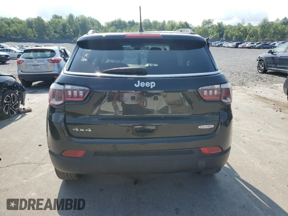 2019 Jeep Compass Latitude z VIN 3C4NJDBB5KT713992, wystawiony jako Copart lot #64503495 z przebiegiem 99 097 mil mil oraz Szkoda całkowita • Salvage title. Historia ofert i sprzedaży dostępna na DreamBid. Obrazek 6.