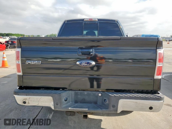 2012 Ford F-150 XL z VIN 1FTFW1CT2CKD85817, wystawiony jako Copart lot #55093125 z przebiegiem 168 216 mil mil oraz Tytuł czysty. Historia ofert i sprzedaży dostępna na DreamBid. Obrazek 6.