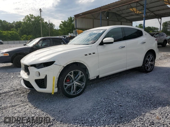 2021 Maserati Levante GT with VIN ZN661XUAXMX372301, listed as a Copart auction lot 57548054 with 68,726 mi miles and Salvage Title. Bid and sale history available at carsss.com. Image 1.