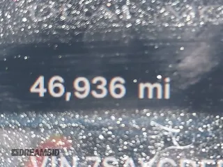 2022 Tesla Model Y Long Range z VIN 7SAYGDEE9NF509655, wystawiony jako IAAI lot #42433796 z przebiegiem 46 936 mil mil oraz . Historia ofert i sprzedaży dostępna na DreamBid. Obrazek 15.