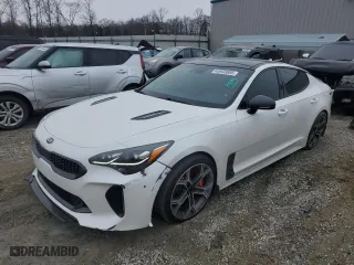 2020 Kia Stinger GT1 with VIN KNAE45LC3L6084620, listed as a Copart auction lot 45933885 with 77,707 mi miles and Salvage Title. Bid and sale history available at carsss.com. Image 1.