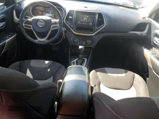 2017 Jeep Cherokee Altitude с VIN 1C4PJLAB1HW613587, выставлен на аукционе Copart как лот 46792195 с пробегом 109 306 миль миль и Списание • Salvage title. История ставок и продаж доступна на DreamBid. Изображение 8.