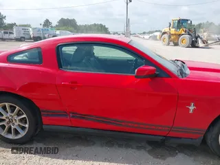 2011 Ford Mustang V6 with VIN 1ZVBP8AM8B5140806, listed as a IAAI auction lot 42039210 with 47,883 mi miles and . Bid and sale history available at DreamBid. Image 13.