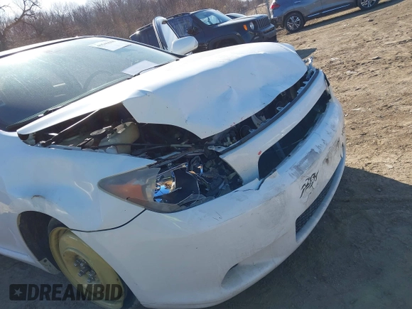 2005 Scion tC with VIN JTKDE167050054380, listed as a IAAI auction lot 41543668 with 139,053 mi miles. Bid and sale history available at carsss.com. Image 6.