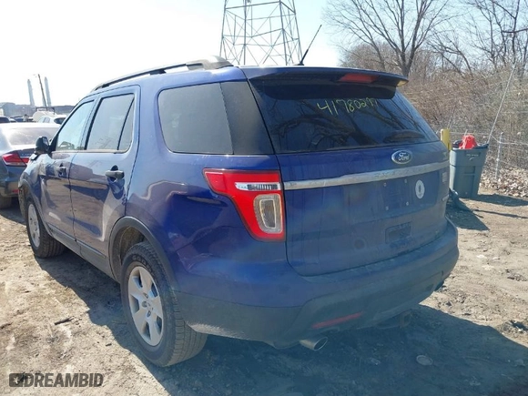 2014 Ford Explorer with VIN 1FM5K7B82EGB45157, listed as a IAAI auction lot 41780297 with 131,096 mi miles. Bid and sale history available at carsss.com. Image 3.