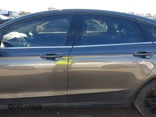 2018 Ford Fusion SE z VIN 3FA6P0H70JR191384, wystawiony jako IAAI lot #41340319 z przebiegiem 89 581 mil mil oraz . Historia ofert i sprzedaży dostępna na DreamBid. Obrazek 14.