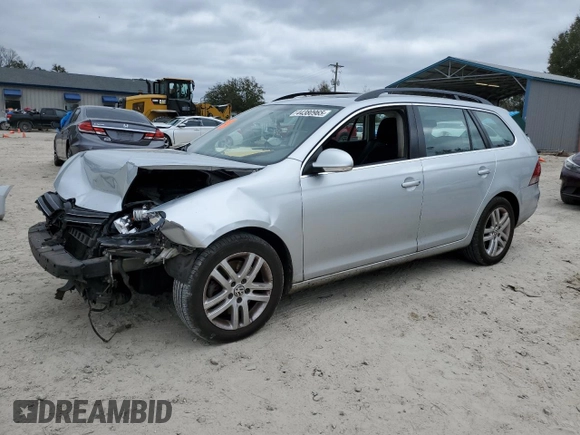 2010 Volkswagen Jetta TDI z VIN 3VWTL7AJ1AM670642, wystawiony jako Copart lot #44380965 z przebiegiem 160 994 mil mil oraz Szkody całkowita. Historia ofert i sprzedaży dostępna na DreamBid. Obrazek 1.