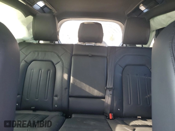 2022 Land Rover Defender S with VIN SALEJ7RX9N2079507, listed as a Copart auction lot 88658025 with 26,381 mi miles and Salvage title. Bid and sale history available at DreamBid. Image 10.