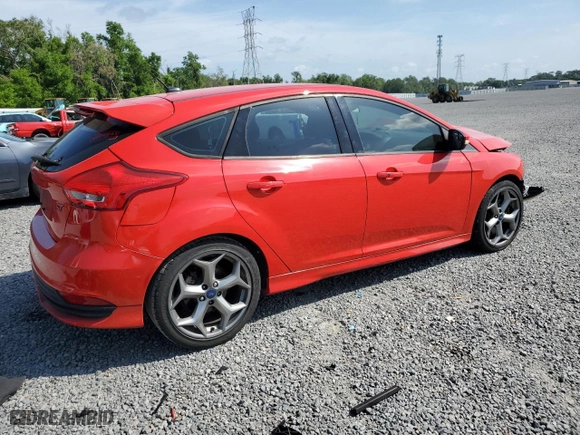 2017 Ford Focus ST with VIN 1FADP3L95HL333884, listed as a Copart auction lot 51368635 with 92,350 mi miles and Salvage Title. Bid and sale history available at carsss.com. Image 3.