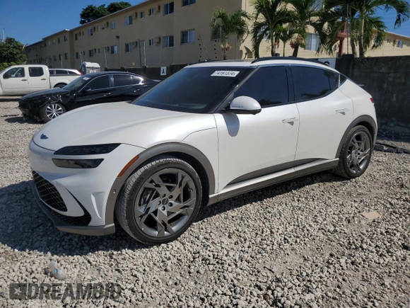 2023 Genesis GV60 Performance with VIN KMUKEDTB6PU017545, listed as a Copart auction lot 74197374 with 9,089 mi miles and Salvage Title. Bid and sale history available at carsss.com. Image 1.