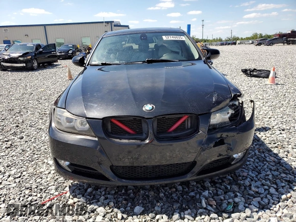 2011 BMW 3 Series 328i with VIN WBAPH7C50BE675471, listed as a Copart auction lot 52746655 with 123,179 mi miles and Salvage Title. Bid and sale history available at DreamBid. Image 5.