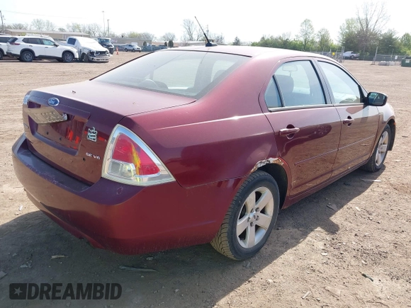 2007 Ford Fusion SE with VIN 3FAHP07117R235679, listed as a IAAI auction lot 42081050 with 139,134 mi miles. Bid and sale history available at carsss.com. Image 4.
