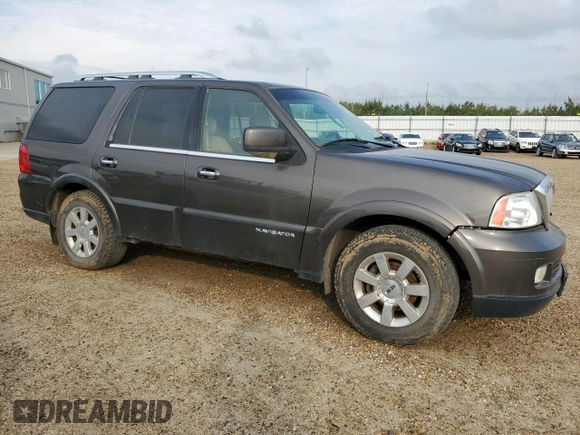 2006 Lincoln Navigator Luxury with VIN 5LMFU28546LJ10821, listed as a Copart auction lot 66204984 with 215,134 mi miles and Clean Title. Bid and sale history available at carsss.com. Image 4.
