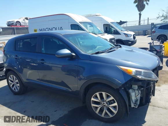 2016 Kia Sportage LX with VIN KNDPB3AC3G7838754, listed as a IAAI auction lot 42004172 with 184,857 mi miles. Bid and sale history available at carsss.com. Image 14.