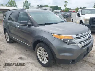 2014 Ford Explorer XLT with VIN 1FM5K8D82EGC55841, listed as a IAAI auction lot 42113070 with 150,387 mi miles and . Bid and sale history available at carsss.com. Image 1.