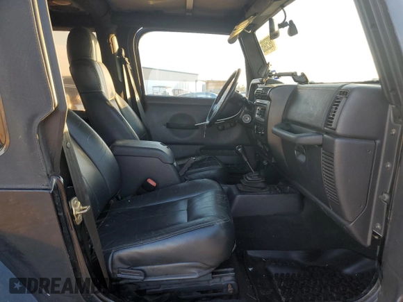 2004 Jeep Wrangler Rubicon with VIN 1J4FA69S44P763015, listed as a Copart auction lot 89250905 with 111,528 mi miles and Salvage Title. Bid and sale history available at carsss.com. Image 10.