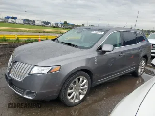 2010 Lincoln MKT with VIN 2LMHJ5AR8ABJ26763, listed as a Copart auction lot 67560144 with 68,270 mi miles and Clean Title. Bid and sale history available at carsss.com. Image 1.