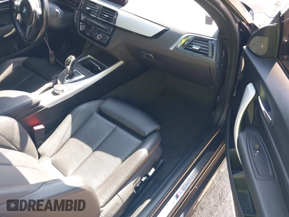 2019 BMW 2 Series M240i with VIN WBA2J5C53KVC07918, listed as a IAAI auction lot 42039042 with 46,133 mi miles and . Bid and sale history available at carsss.com. Image 5.