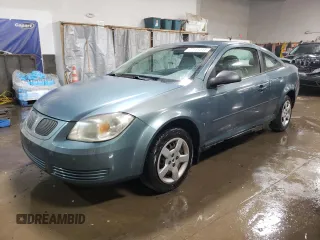 2009 Pontiac G5 z VIN 1G2AJ15H797194833, wystawiony jako Copart lot #77145444 z przebiegiem 132 384 mil mil oraz Szkoda całkowita • Salvage title. Historia ofert i sprzedaży dostępna na DreamBid. Obrazek 1.