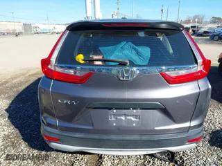 2017 Honda CR-V LX with VIN 7FARW5H32HE003355, listed as a IAAI auction lot 41365147 with 46,649 mi miles. Bid and sale history available at carsss.com. Image 15.