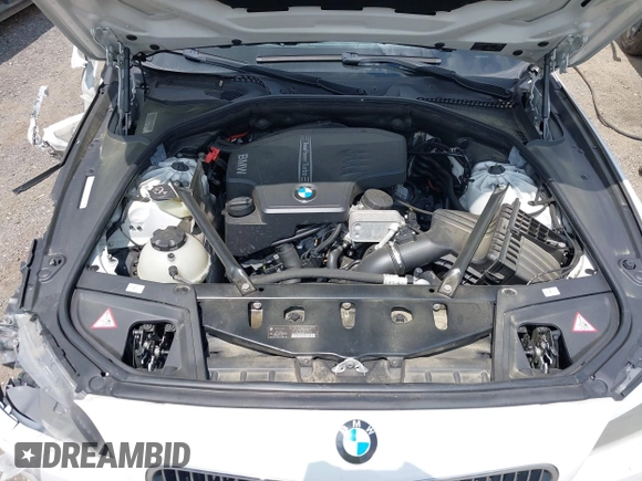 2013 BMW 5 Series 528i xDrive with VIN WBAXH5C58DD113587, listed as a IAAI auction lot 42197848 with 106,085 mi miles and . Bid and sale history available at DreamBid. Image 10.