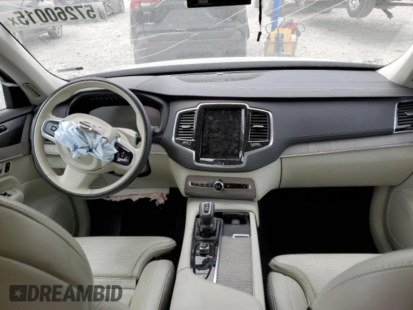 2022 Volvo XC90 Inscription with VIN YV4A221LXN1825710, listed as a Copart auction lot 57260015 with Not provided miles and Salvage title. Bid and sale history available at DreamBid. Image 8.