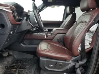 2022 Ford Expedition Limited z VIN 1FMJU2AT6NEA26301, wystawiony jako Copart lot #48721835 z przebiegiem 66 147 mil mil oraz Szkoda całkowita • Salvage title. Historia ofert i sprzedaży dostępna na DreamBid. Obrazek 7.