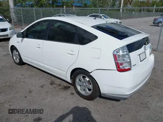 2006 Toyota Prius with VIN JTDKB20U563189236, listed as a IAAI auction lot 41729828 with 205,935 mi miles. Bid and sale history available at carsss.com. Image 3.