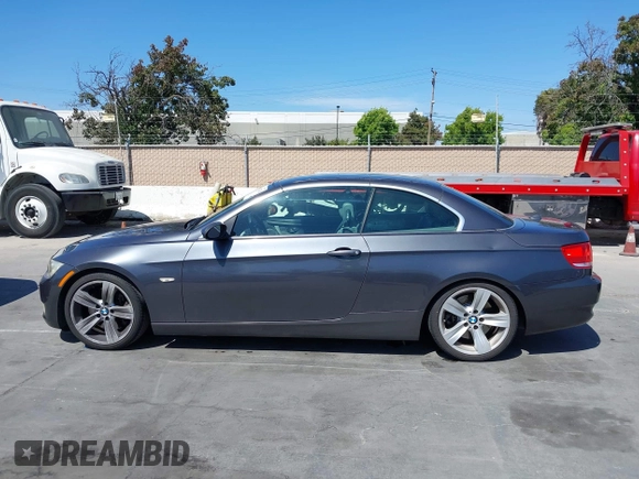 2008 BMW 3 Series 335i with VIN WBAWL73558P178391, listed as a IAAI auction lot 42617764 with 99,937 mi miles and . Bid and sale history available at DreamBid. Image 14.