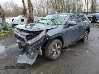 2023 Toyota RAV4 SE with VIN JTMAB3FV1PD125174, listed as a Copart auction lot 46052295 with 43,360 mi miles and Salvage title. Bid and sale history available at DreamBid. Image 1.