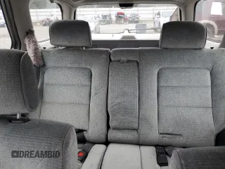 1992 Honda Accord LX with VIN 1HGCB9856NA008716, listed as a Copart auction lot 87324824 with 181,735 mi miles and Salvage Title. Bid and sale history available at carsss.com. Image 10.