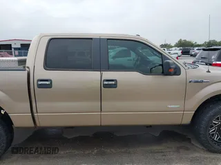 2011 Ford F-150 XLT with VIN 1FTFW1ET6BFB23190, listed as a IAAI auction lot 41862465 with 271,532 mi miles. Bid and sale history available at carsss.com. Image 13.