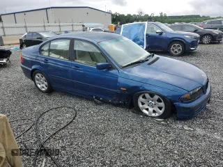 2000 BMW 3 Series 323i with VIN WBAAM3347YCA92579, listed as a Copart auction lot 60823235 with 216,510 mi miles and Salvage title. Bid and sale history available at DreamBid. Image 4.