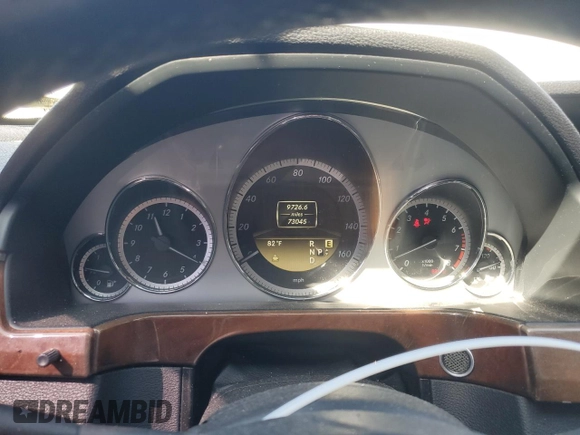 2012 Mercedes-Benz E 350 Luxury z VIN WDDHF8JBXCA622979, wystawiony jako Copart lot #74607944 z przebiegiem 73 045 mil mil oraz Szkoda całkowita • Salvage title. Historia ofert i sprzedaży dostępna na DreamBid. Obrazek 9.